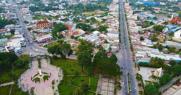 Long An ưu tiên đầu tư các dự án hạ tầng liên thông, thúc đẩy kết nối vùng, “cửa sáng” cho thị trường địa ốc