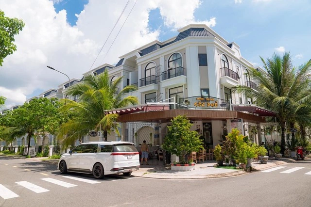 Nhà phố La Villa Tân An: Lợi thế cho khách ở và kinh doanh - Ảnh 1