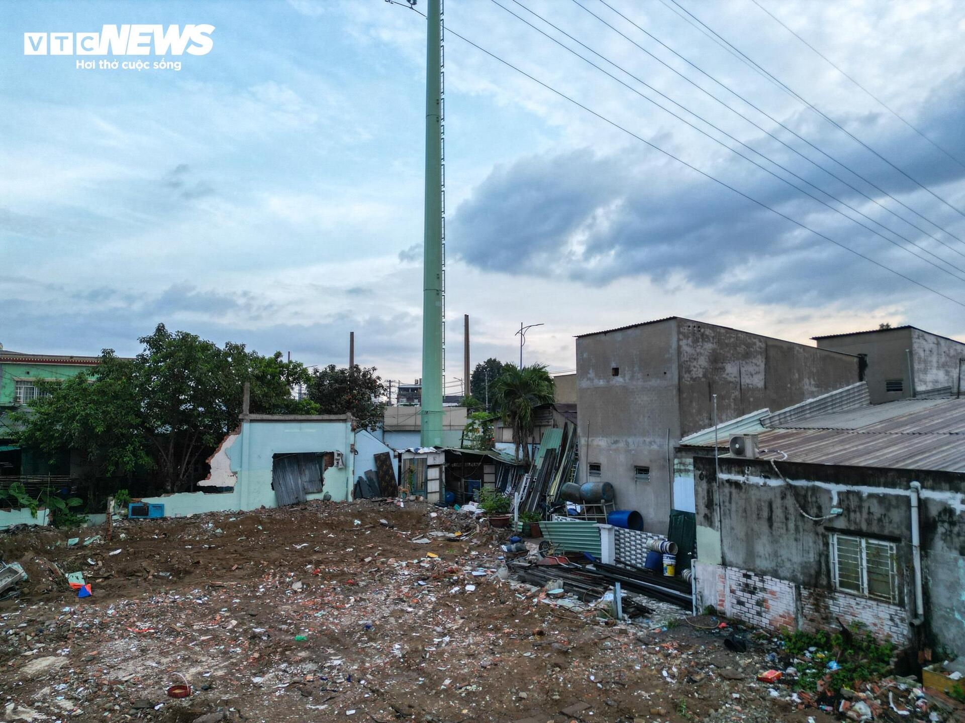 Vướng mặt bằng, dự án 'giải cứu kẹt xe' cửa ngõ TP.HCM tiếp tục đình trệ - Ảnh 5