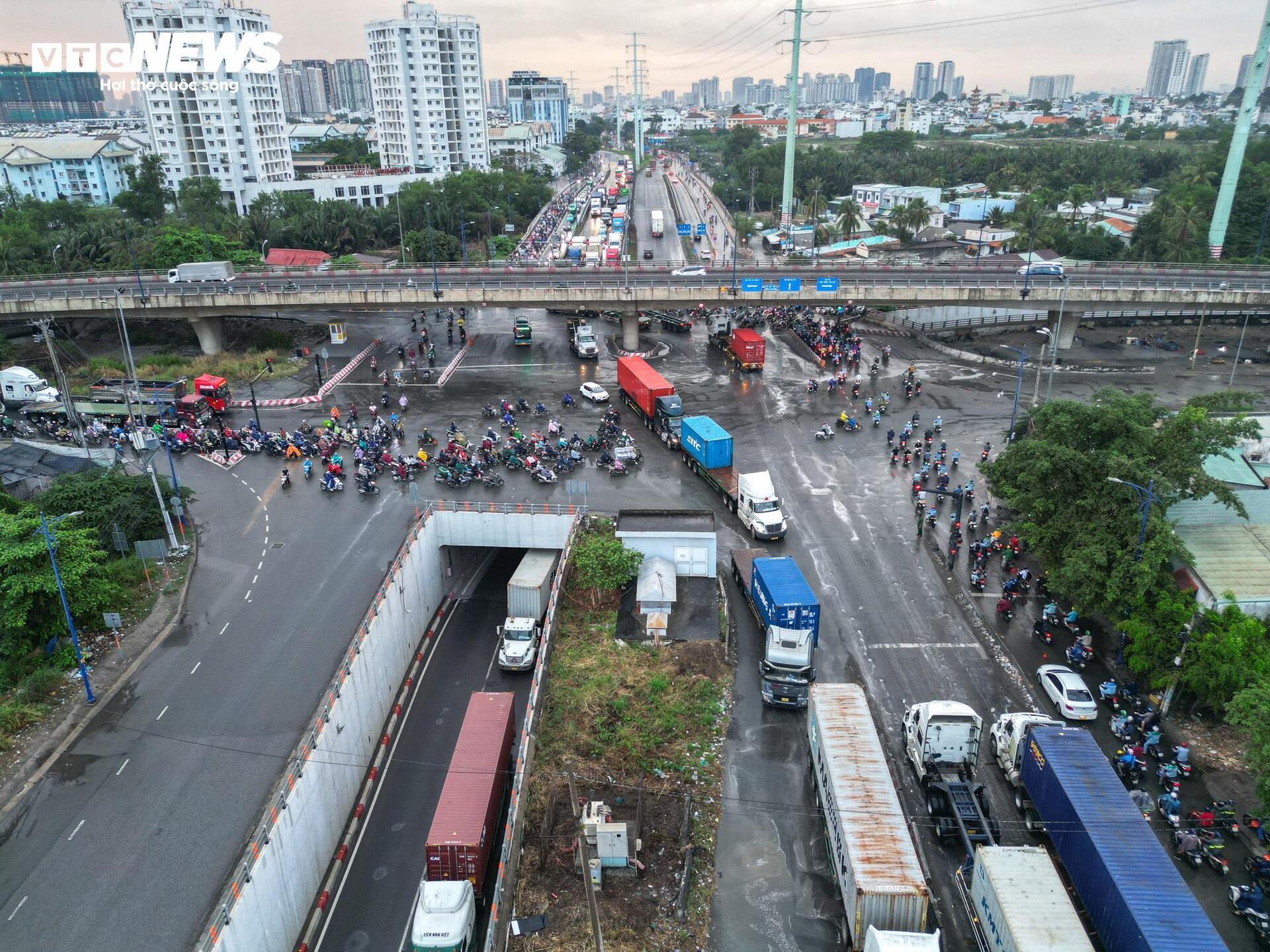 Vướng mặt bằng, dự án 'giải cứu kẹt xe' cửa ngõ TP.HCM tiếp tục đình trệ - Ảnh 12