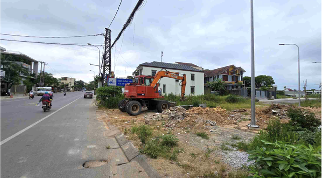 14 năm thi công chưa thông tuyến con đường gần 500m - Ảnh 1
