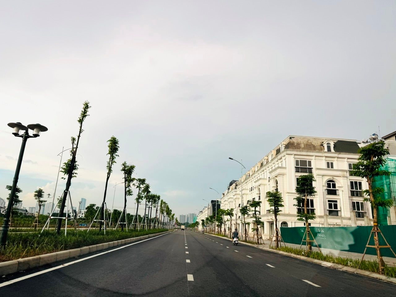 Ngành bất động sản nhà ở phục hồi mạnh mẽ - Ảnh 1