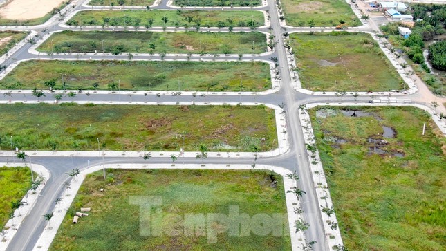 Sáp nhập TPHCM với Bình Dương và Bà Rịa - Vũng Tàu: Có nên xuống tiền mua đất? - Ảnh 2