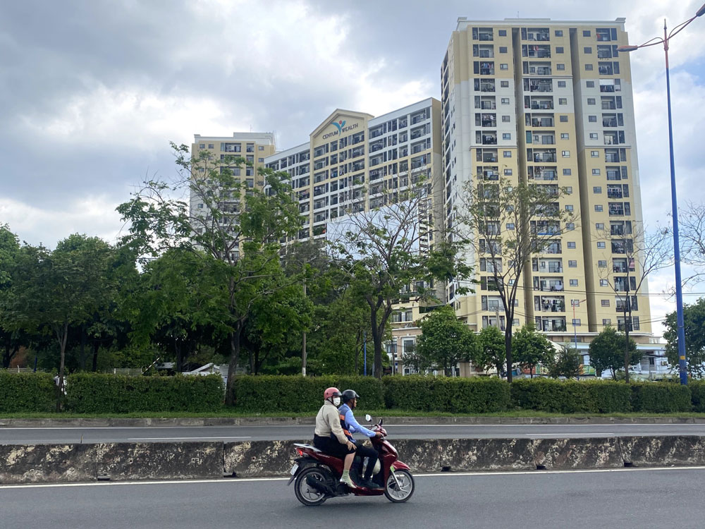 Cấp sổ hồng cho hàng chục ngàn căn hộ - Ảnh 1