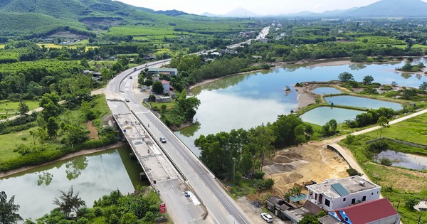 Cầu 'chống nạng gỗ' trên quốc lộ 1A qua Hà Tĩnh hiện ra sao?