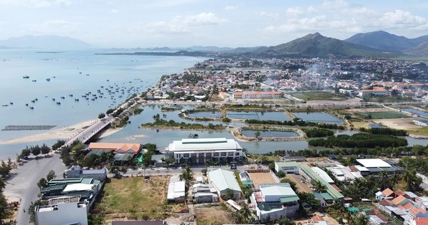 Đường ven biển hơn 2.000 tỷ đồng tại Khu kinh tế Vân Phong nguy cơ chậm tiến độ