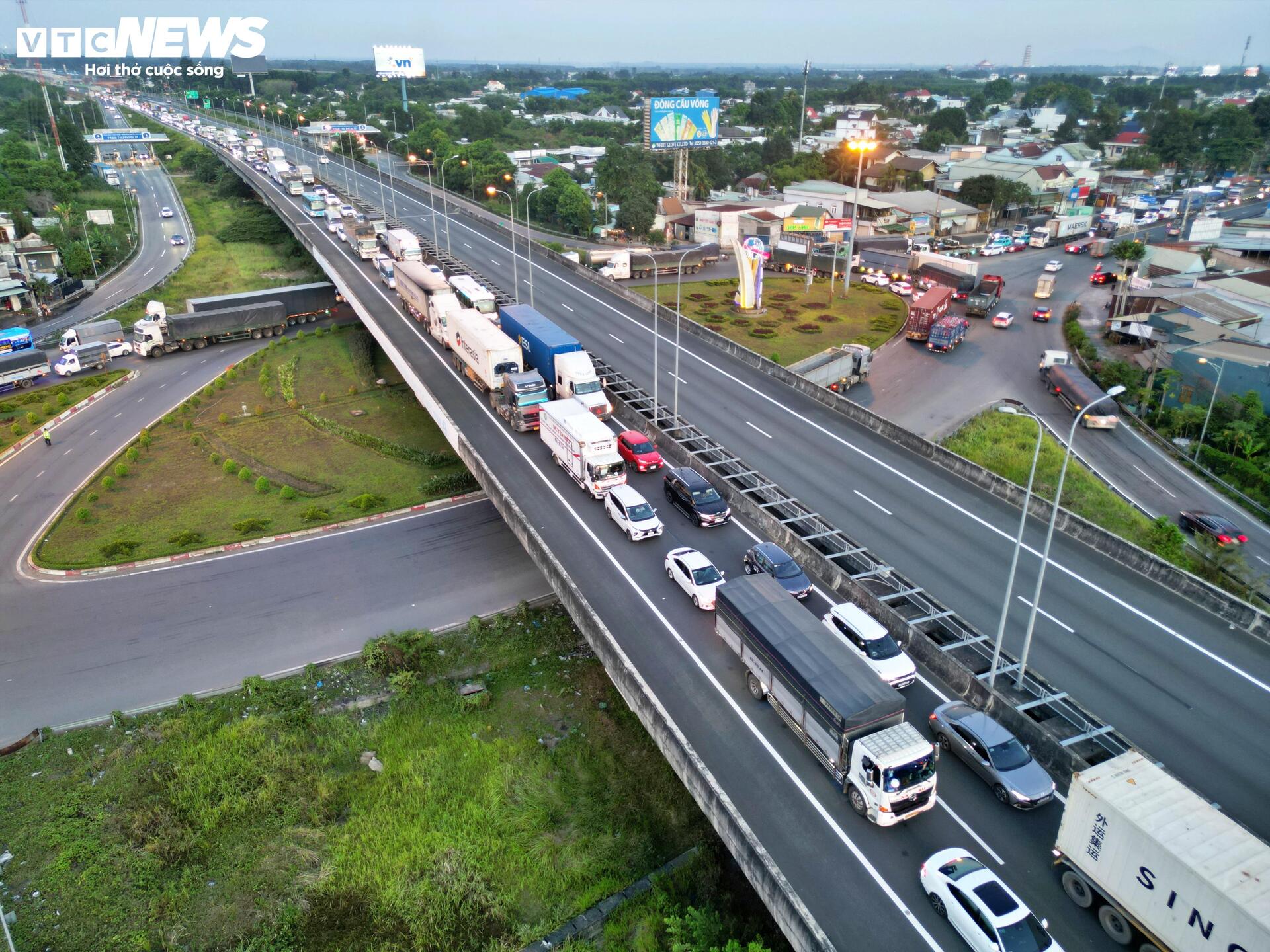 Cận cảnh các tuyến đường kết nối TP.HCM với Bà Rịa - Vũng Tàu trước sáp nhập - Ảnh 5