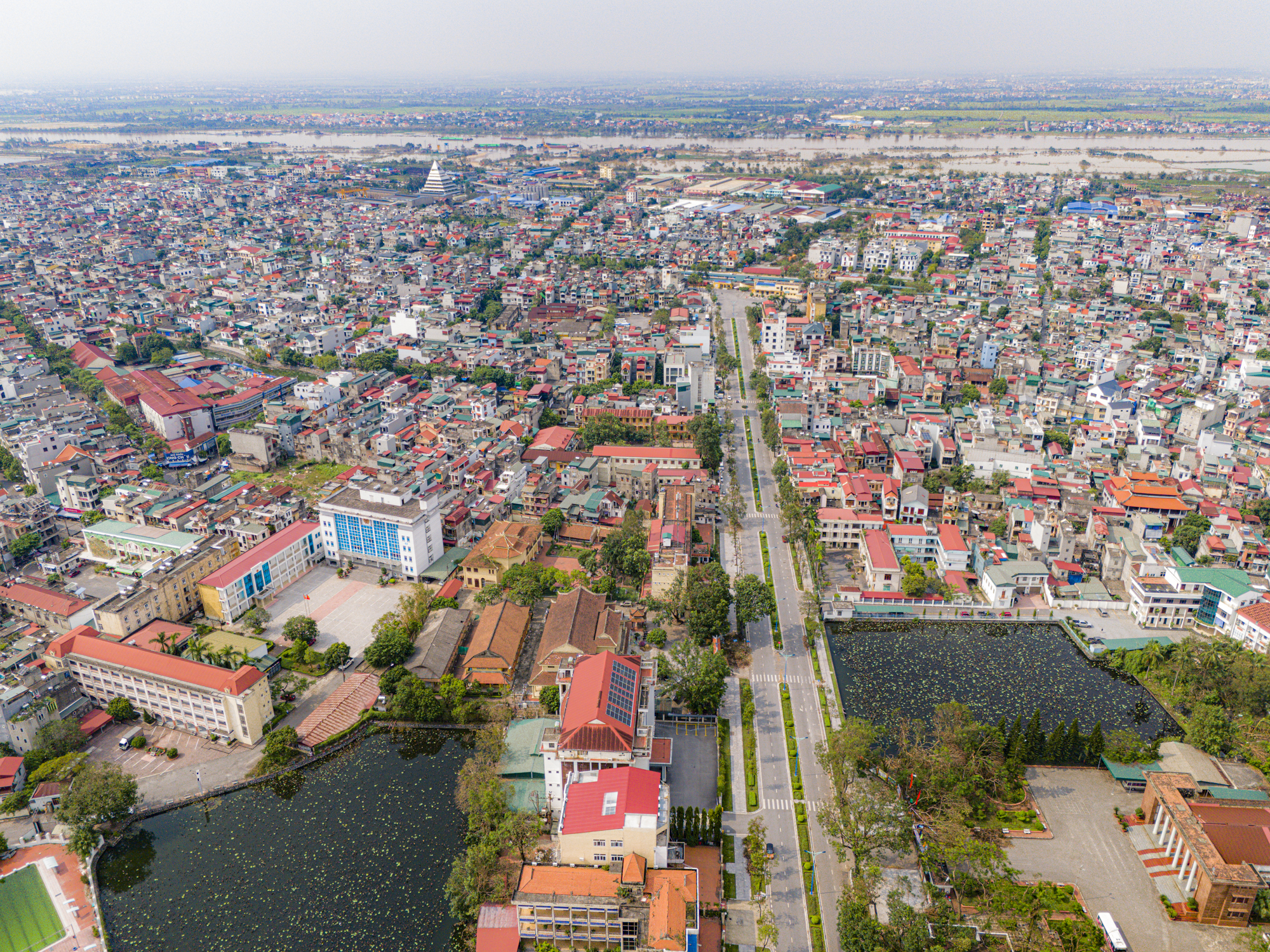Hải Dương chuẩn bị thu hồi đất của hơn 3.000 hộ dân để thực hiện "siêu dự án" giao thông lớn bậc nhất phía Bắc, giúp kết nối loạt tỉnh, thành phố - Ảnh 1