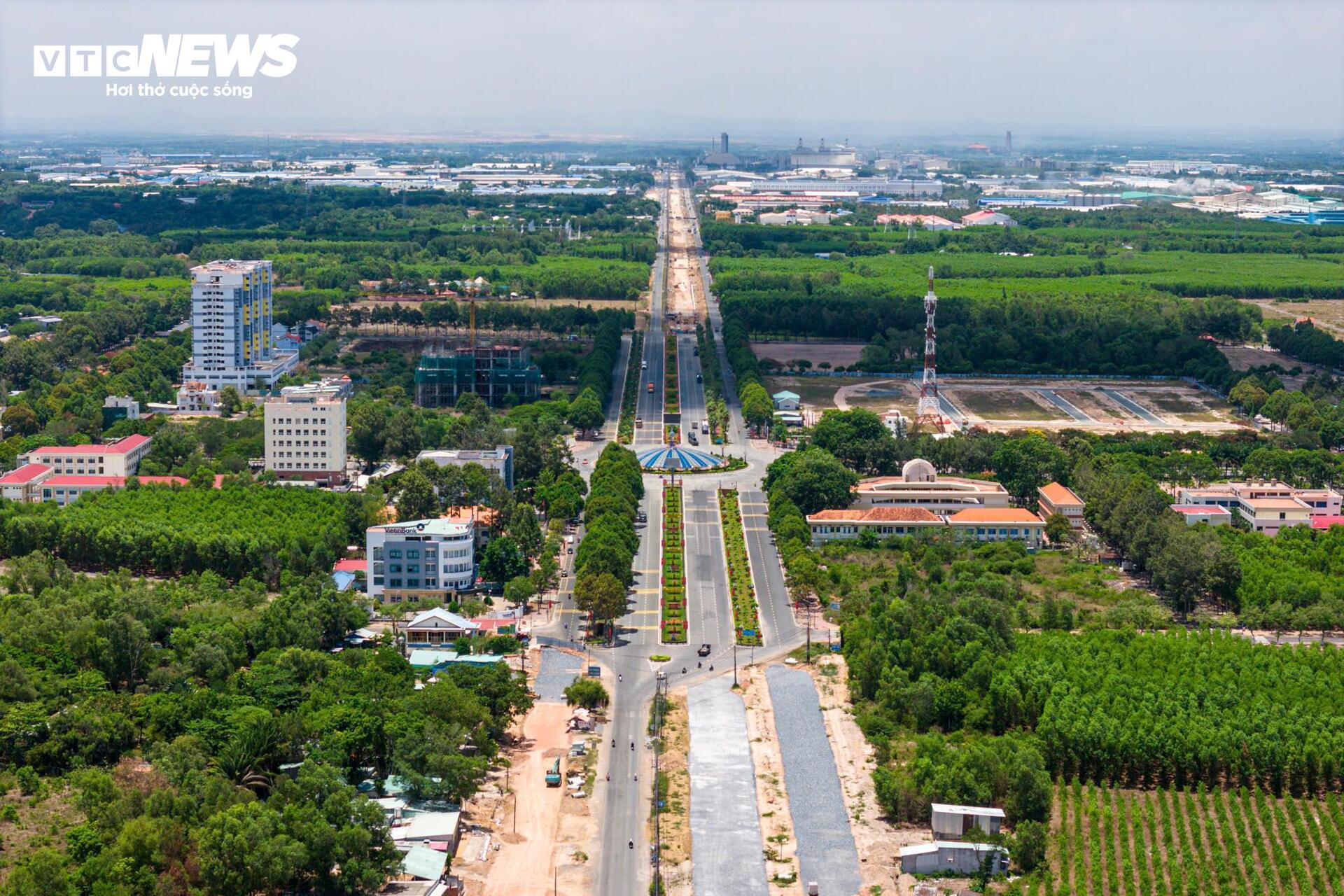 Cận cảnh các tuyến đường kết nối TP.HCM với Bà Rịa - Vũng Tàu trước sáp nhập - Ảnh 8