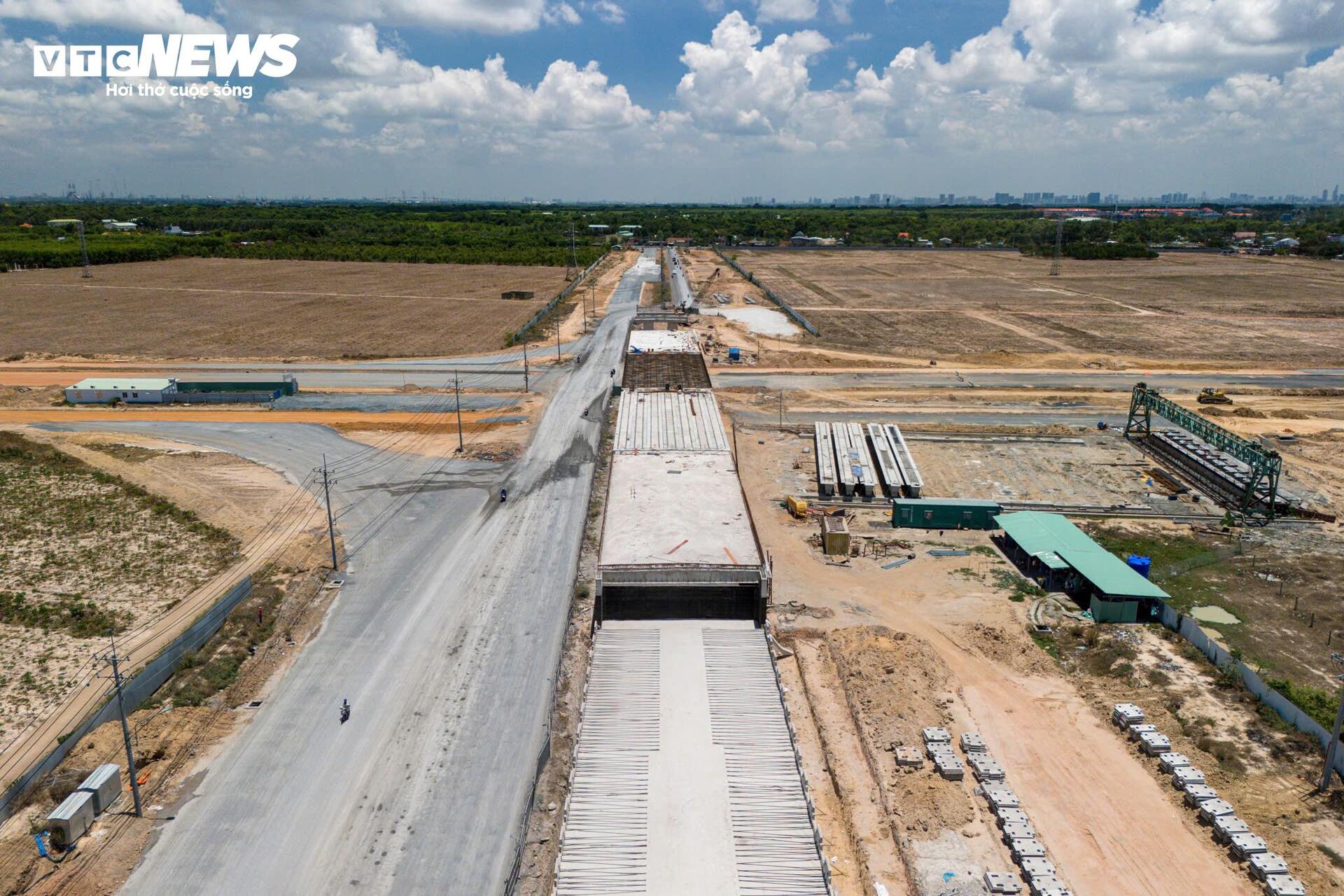 Cận cảnh các tuyến đường kết nối TP.HCM với Bà Rịa - Vũng Tàu trước sáp nhập - Ảnh 9