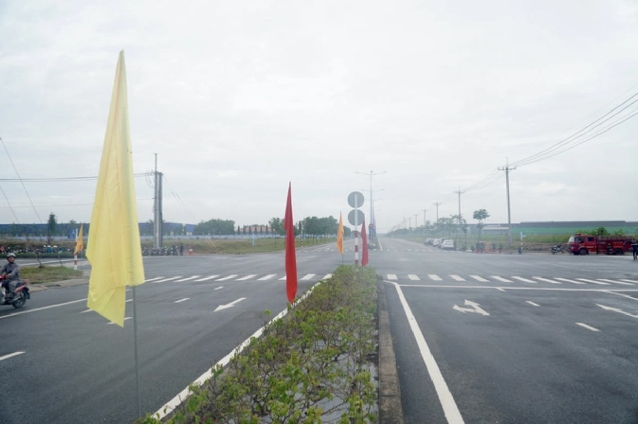 Vụ Tập đoàn Sơn Hải phản đối kết quả chọn thầu: Bình Phước nói về chứng chỉ của tổ trưởng chuyên gia - Ảnh 3