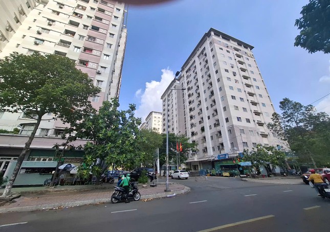 Đề xuất cưỡng chế thu hồi nhà ở xã hội không đúng đối tượng sử dụng - Ảnh 1