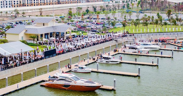 Bến du thuyền Vinhomes Royal Island – Mảnh ghép nâng tầm Thành phố Đảo Hoàng Gia