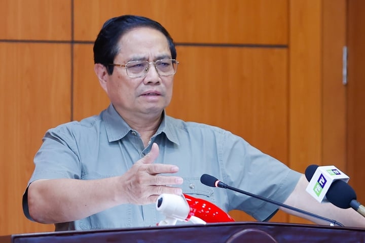 Thủ tướng: Thái Bình cần lấn biển, làm ngay tuyến đường 10 làn nối với Hưng Yên - Ảnh 1