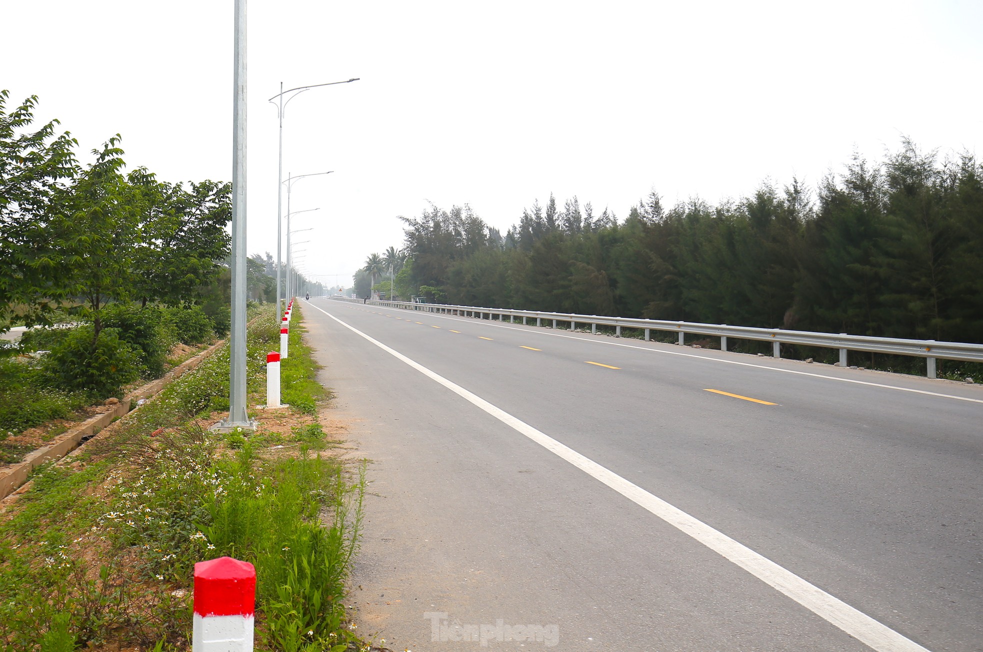 Tuyến đường ven biển hàng nghìn tỷ qua Nghệ An hiện ra sao? - Ảnh 8