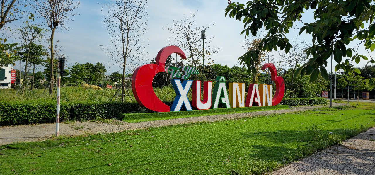 Cận cảnh khu đô thị hơn 1.400 tỉ đồng quá hạn tiến độ 6 năm vẫn chưa hoàn thành - Ảnh 2