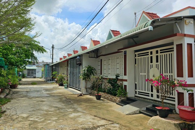 Tạm hoãn phiên tòa xét xử cựu Chủ tịch thành phố Sóc Trăng - Ảnh 1