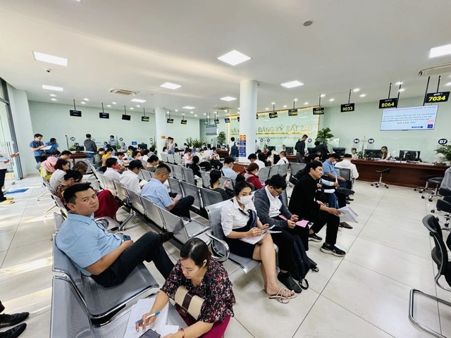 Kiến nghị bỏ sổ hồng giấy - Ảnh 2