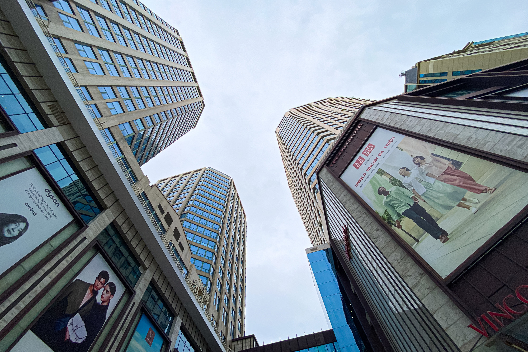 Trước khu Cao - Xà - Lá, đây là những nhà máy được Vingroup lột xác thành đô thị tỷ USD - Ảnh 12