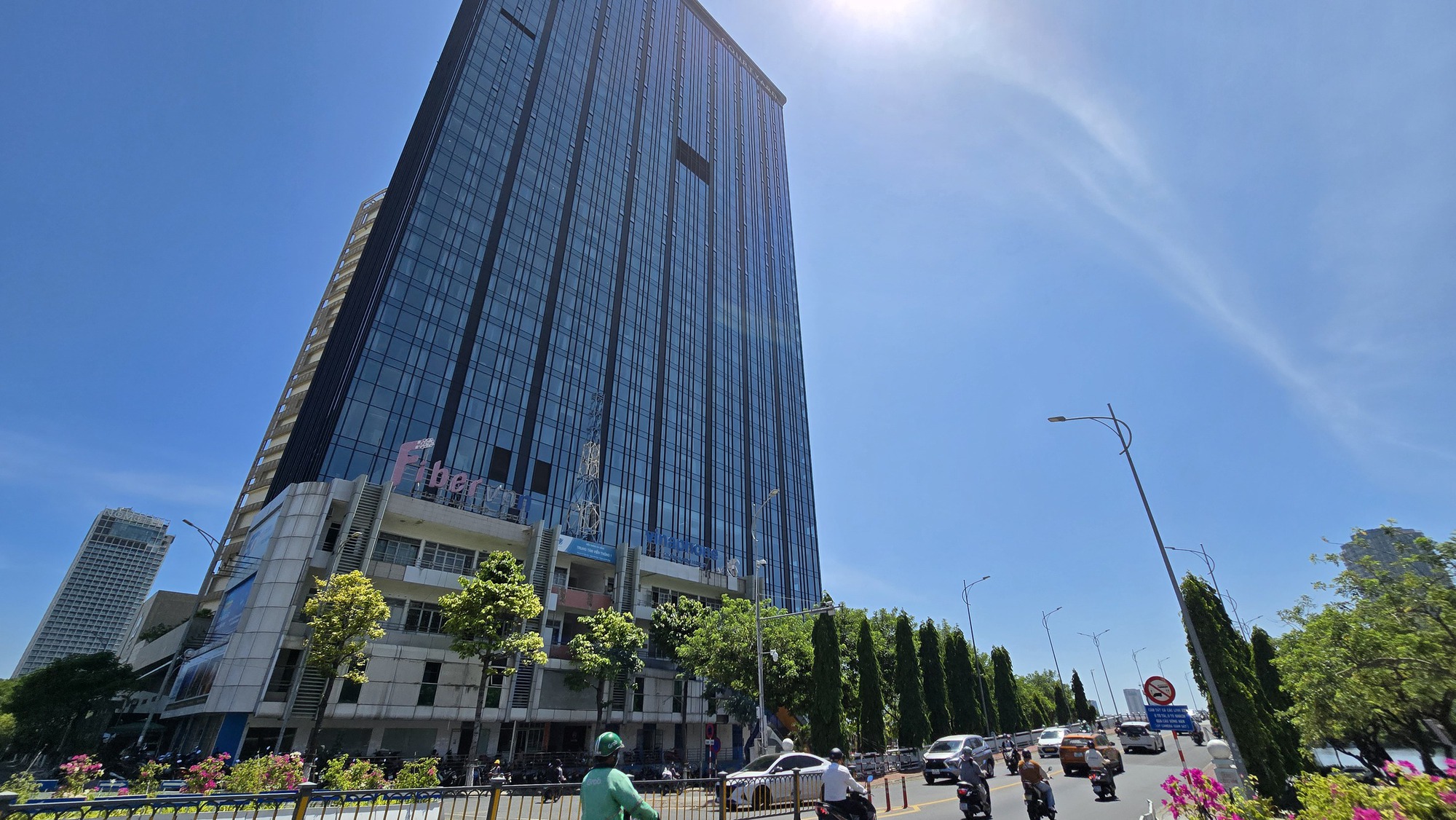 Dự án căn hộ triệu đô Danang Diamond Tower phải xác định lại giá đất - Ảnh 1