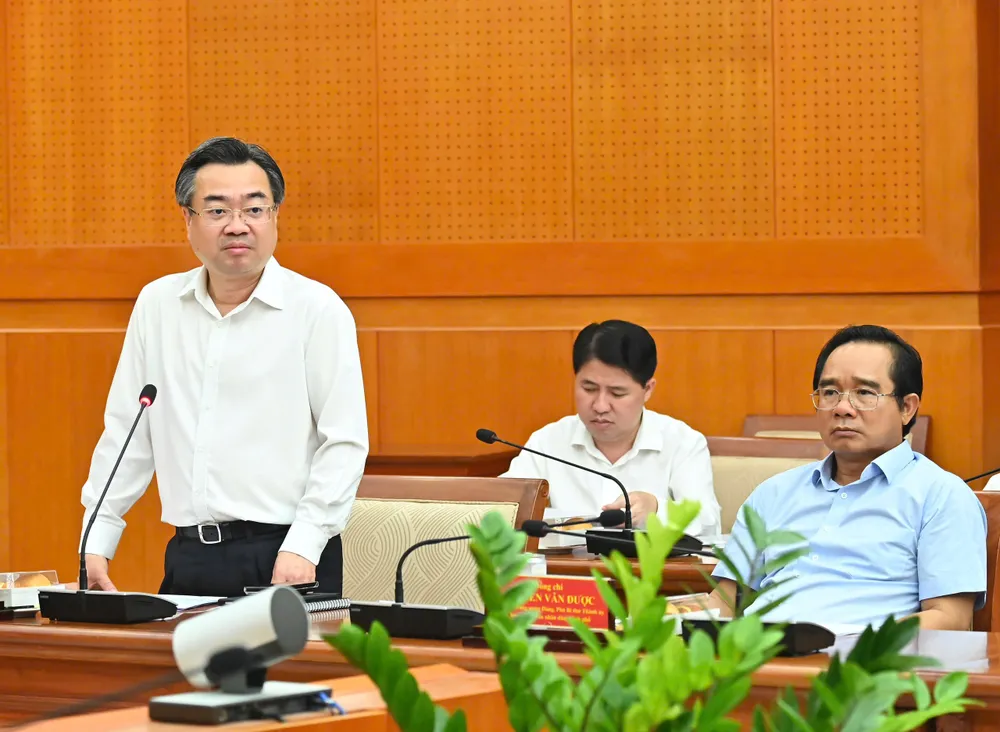 Sau sắp xếp cấp xã, TPHCM chọn trung tâm hành chính công phải thuận lợi cho người dân và doanh nghiệp - Ảnh 2