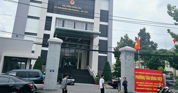 Chủ tịch UBND tỉnh Bình Dương chỉ đạo phường mới về tuyến metro kết nối TP HCM