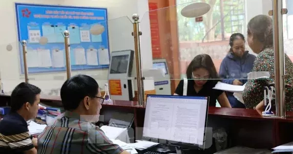 Nghệ An 'tuýt còi' việc dừng giải quyết thủ tục hành chính