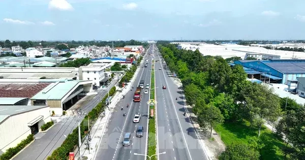 Nhìn từ trên cao 3 đường liên kết nhau được nâng cấp lên 6 làn xe ở Bình Dương