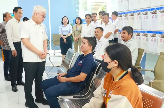 Bình Dương chọn phường trung tâm, vận hành thử trước ngày bỏ huyện - Ảnh 1