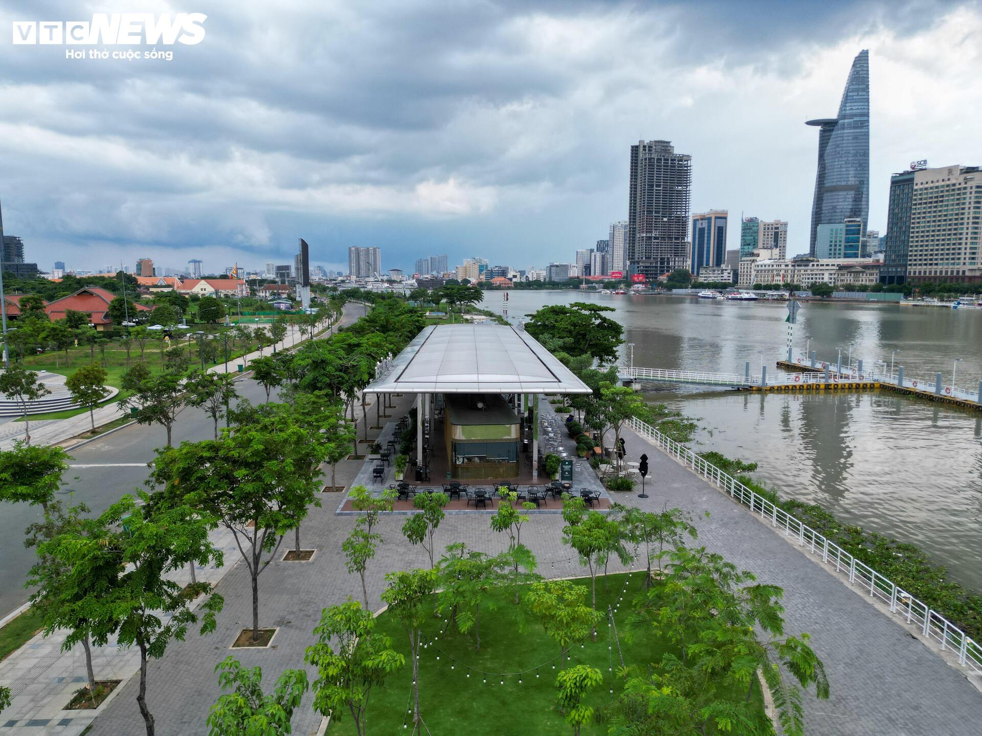 Diện mạo mới của Thủ Thiêm sau 3 thập kỷ - Ảnh 7
