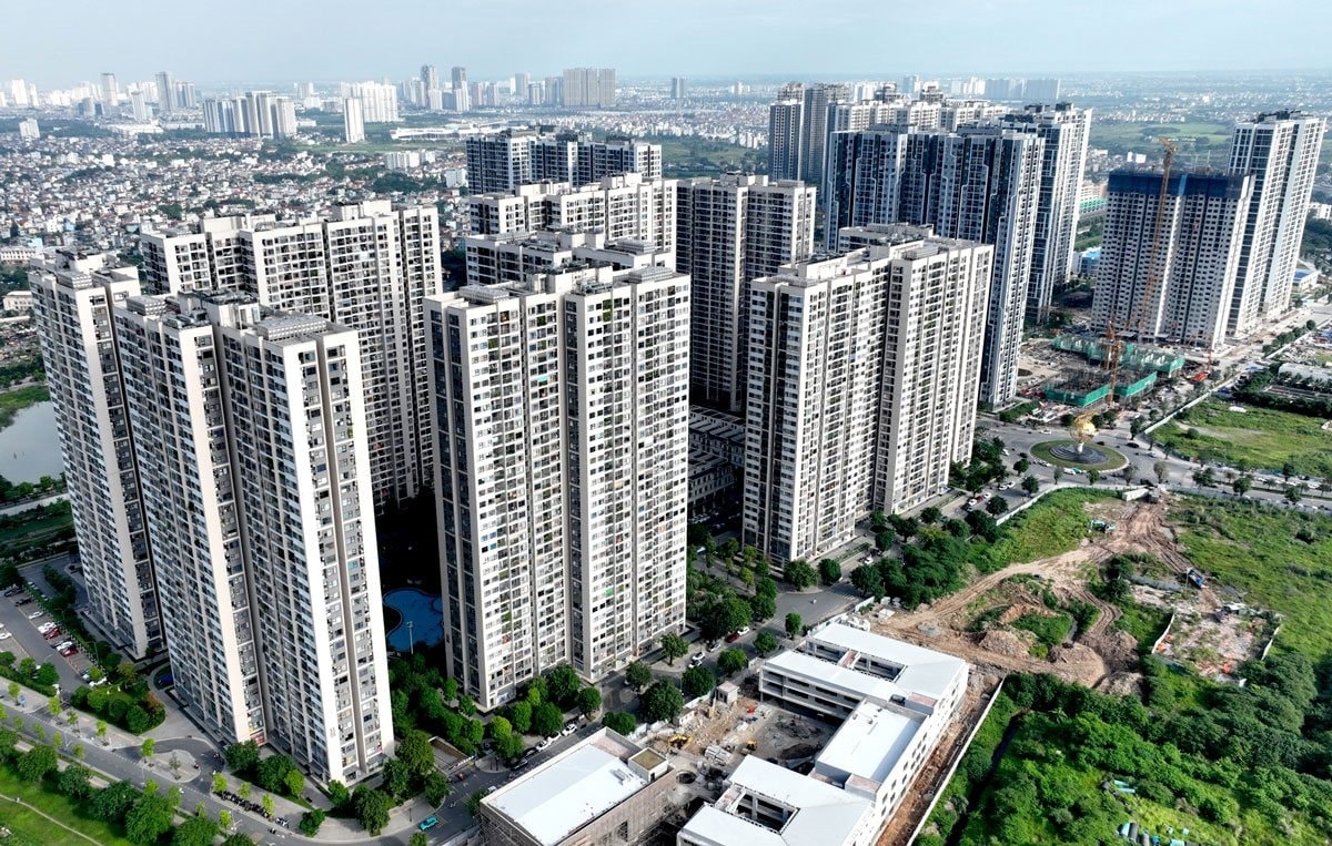 Chung cư Hà Nội tiếp tục “vào sóng”: Nguồn cung trải rộng 4 hướng Đông - Tây - Nam - Bắc, có thể vượt 8.000 căn tiệm cận đỉnh quý 3/2024 - Ảnh 1