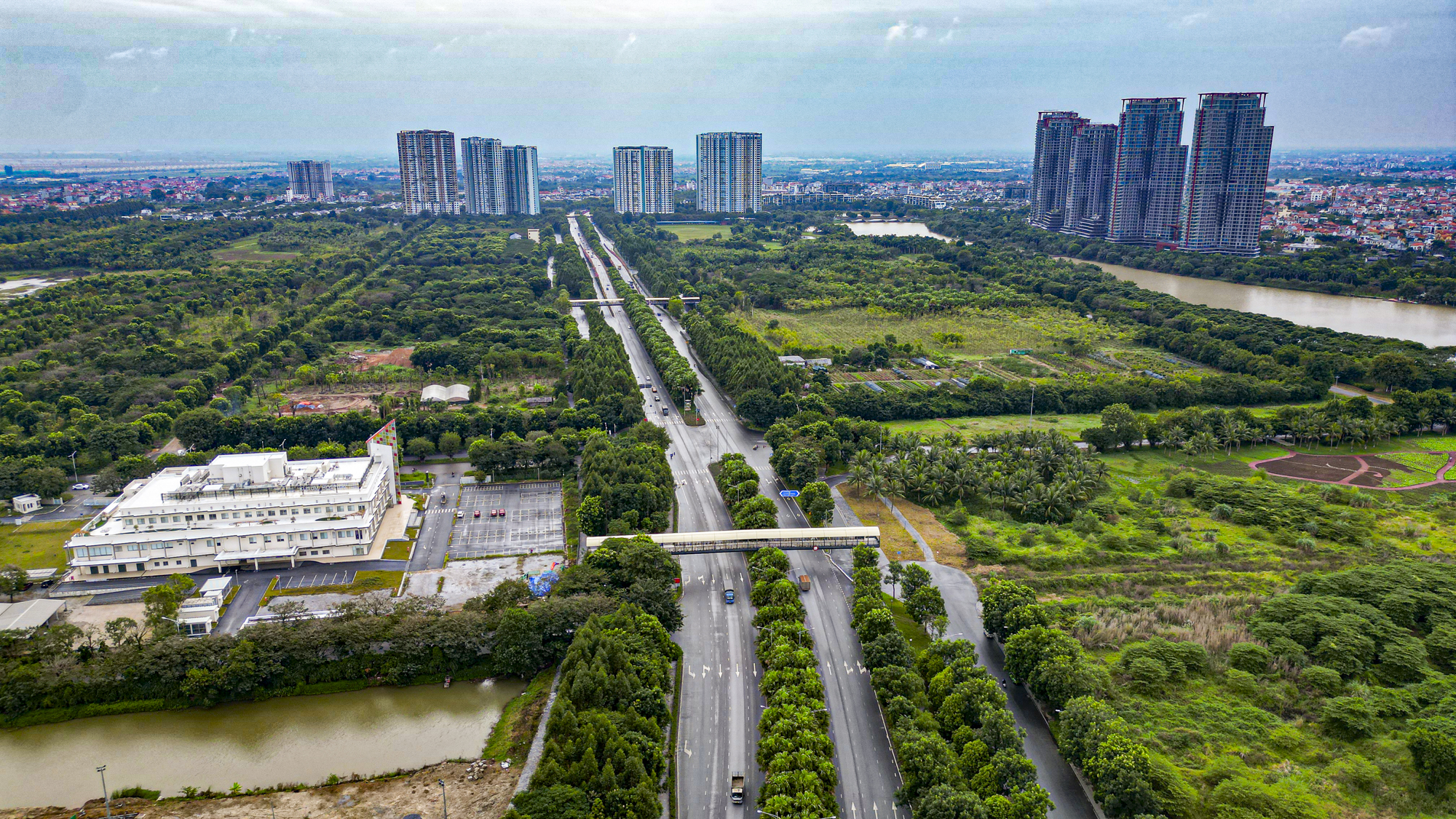 Bất ngờ như Hưng Yên: trước thềm sáp nhập liên tiếp phá vỡ kỷ lục hút vốn đầu tư và thu ngân sách nhờ “chìa khóa” tỷ USD đến từ bất động sản - Ảnh 1
