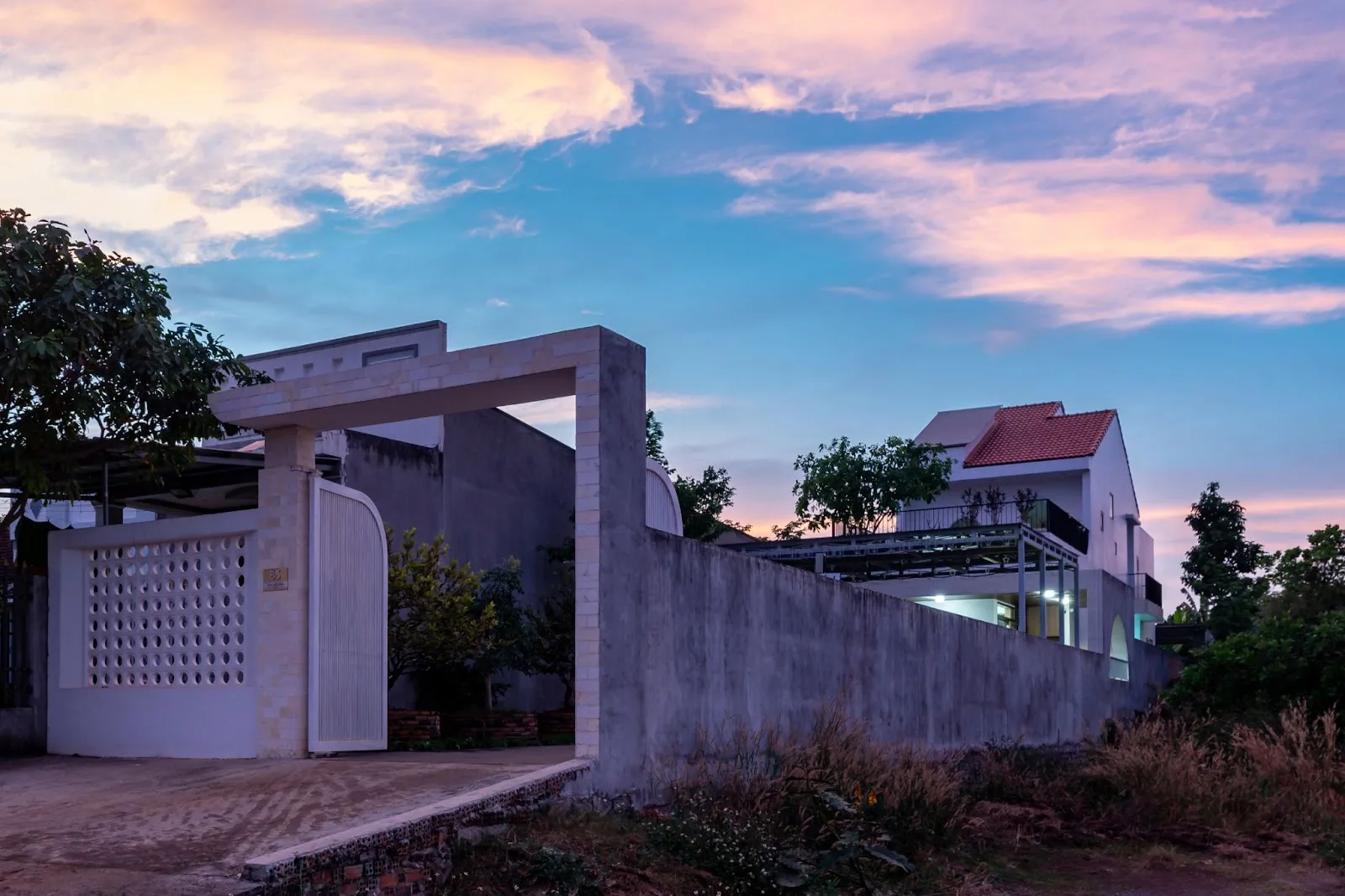 Mẫu nhà dành cho gia đình thích sự tiện nghi, ấm cúng - Ảnh 13