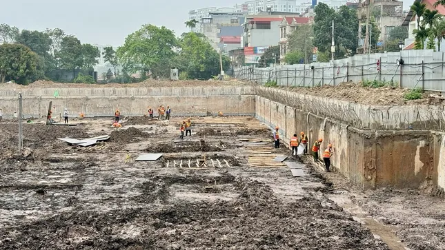 Giá nhà xã hội ngày càng đắt đỏ - Ảnh 1