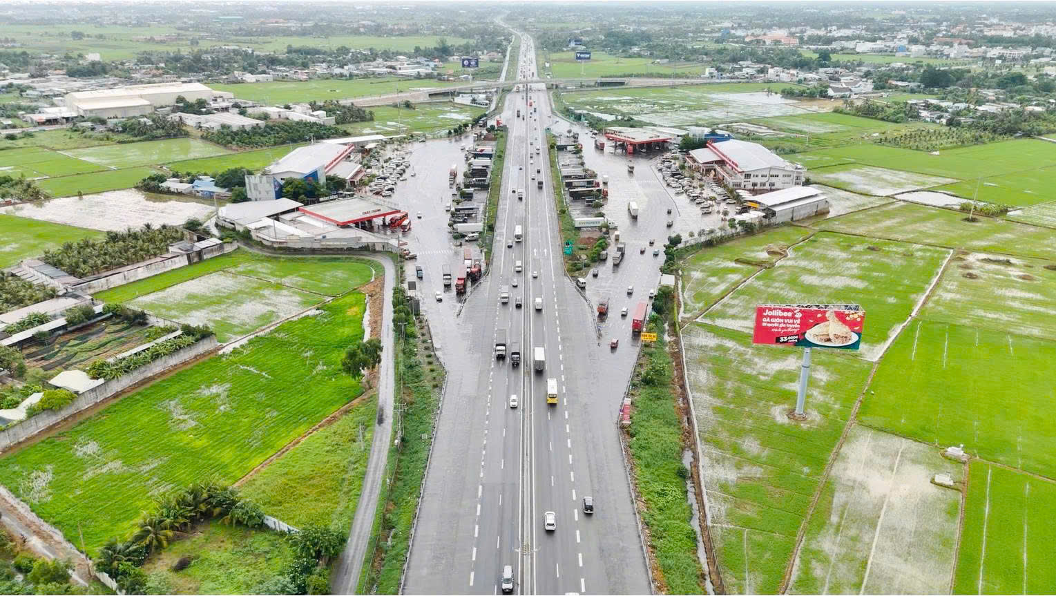 Thủ Thừa – “tâm điểm” đô thị hành chính thương mại hiện hữu liền kề TP.HCM - Ảnh 2