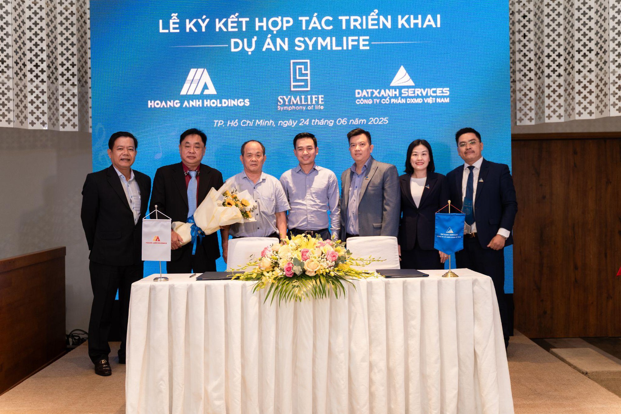 Thu hút gần 20 đơn vị phân phối, Symlife khẳng định sức hút tại Đông Bắc TP.HCM - Ảnh 2