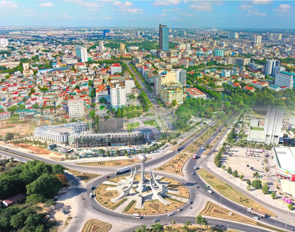 Chưa đầy nửa năm, một mình Tập đoàn Sun Group chiếm tới 30% tổng vốn đầu tư vào tỉnh đông dân nhất cả nước - Ảnh 1