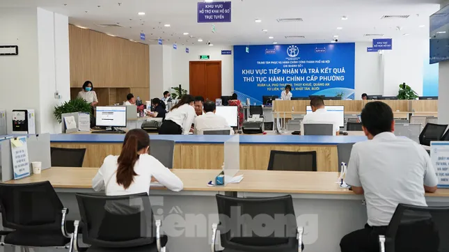 Ngày đầu xin giấy phép xây dựng trực tuyến ở Hà Nội: Hồ sơ được phản hồi trong ngày - Ảnh 1