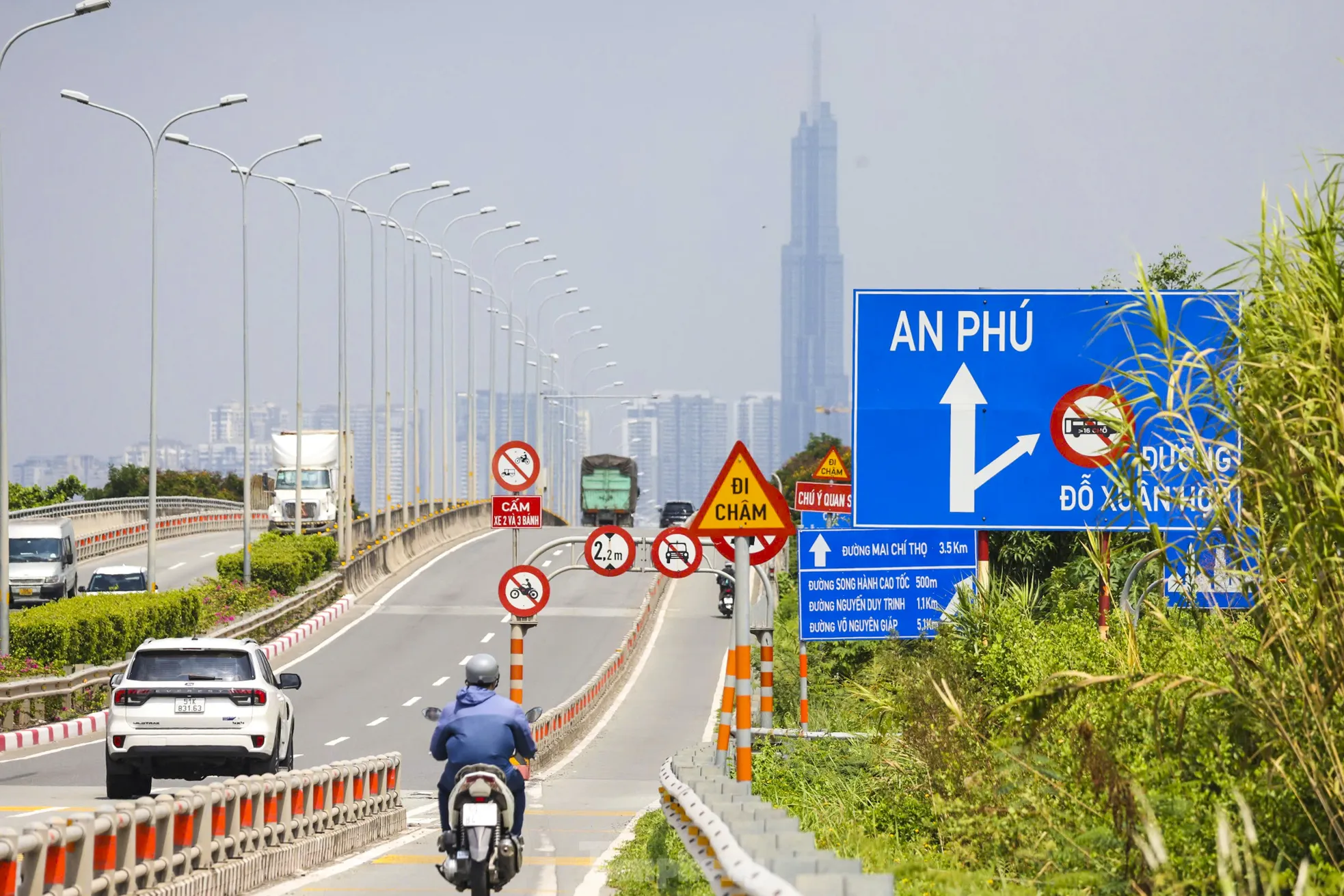 Cận cảnh tuyến cao tốc TPHCM-Long Thành-Dầu Giây sắp mở rộng lên 8 làn xe - Ảnh 5