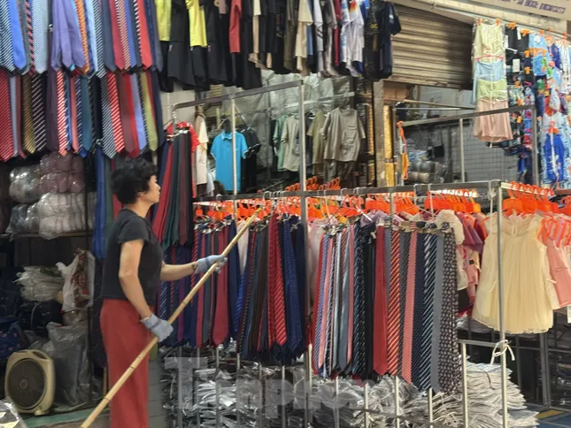 Mấu chốt quan trọng đằng sau việc tiểu thương đóng cửa hàng loạt - Ảnh 3