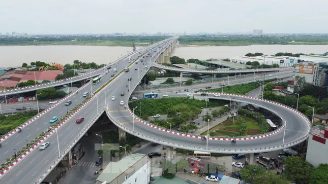 Đề xuất trục giao thông cảnh quan chạy dọc hai bên bờ sông Hồng - Ảnh 2