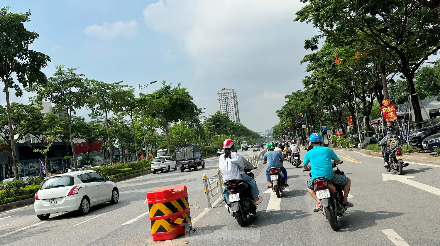 Hà Nội: Điều chỉnh cho ô tô được đi tất cả các làn đường Phạm Văn Đồng - Ảnh 7