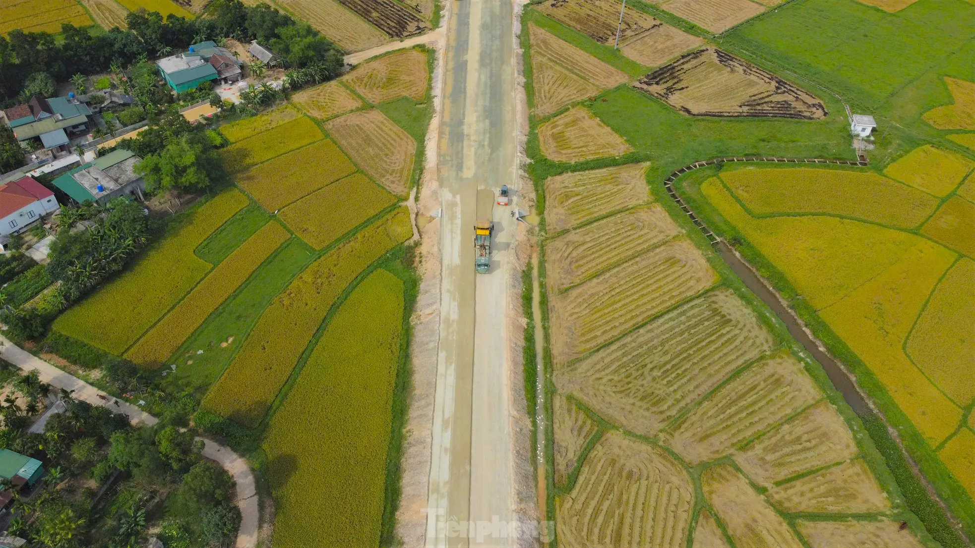 Hiện trạng hai tuyến đường kết nối thành phố Hà Tĩnh với cao tốc Bắc Nam - Ảnh 7