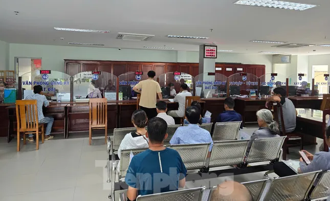 Chủ tịch Cần Thơ: 'Không vì sáp nhập mà kêu người dân phải chờ' - Ảnh 4