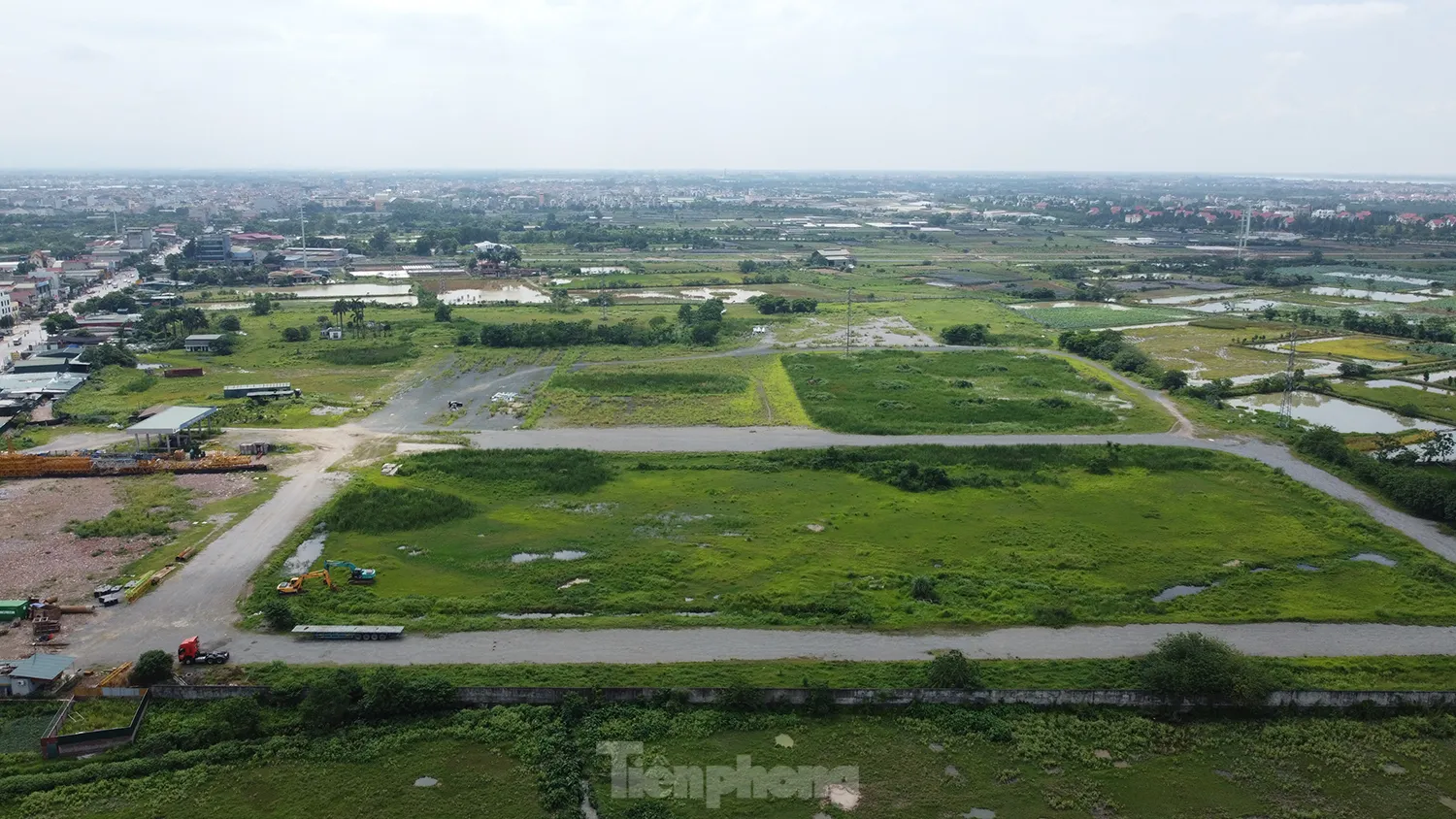 Cảnh hoang tàn 2 dự án cảng cạn ở vị trí 'vàng' của Hà Nội - Ảnh 9
