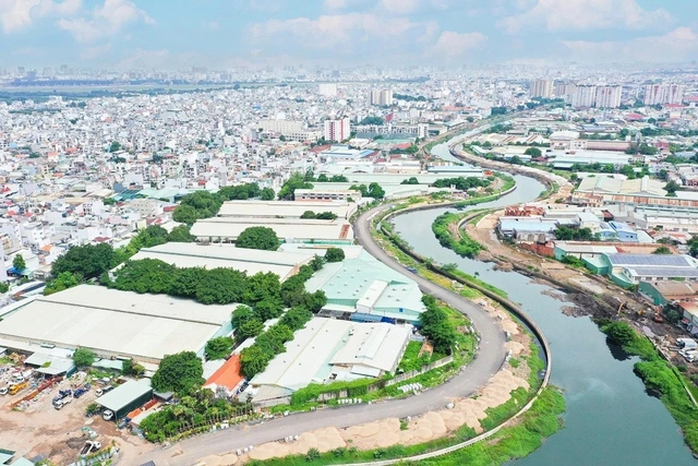 Tuyến kênh dài bậc nhất TP.HCM vốn đầu tư hơn 9.000 tỉ đồng đang thành hình - Ảnh 3