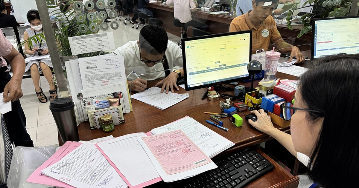Thu thuế từ bất động sản tăng vọt, vì sao?