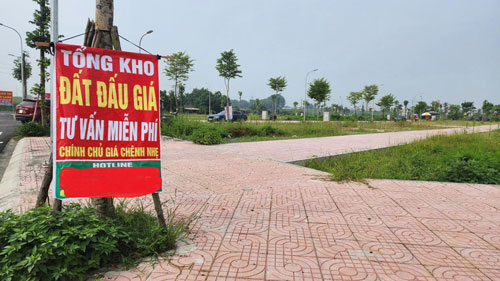 Tập trung bình ổn giá đất - Ảnh 1