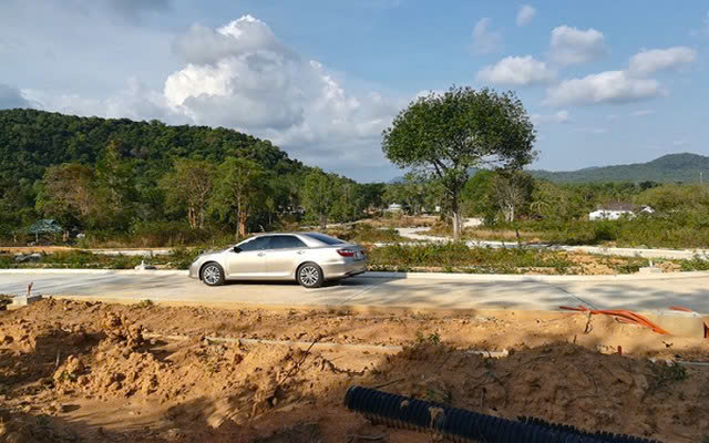 Từng “vác bao tiền” đi săn đất, nhà đầu tư “tay to” phản ứng thế nào với thông tin Phú Quốc trở thành đặc khu trực thuộc tỉnh từ 1/7 - Ảnh 1