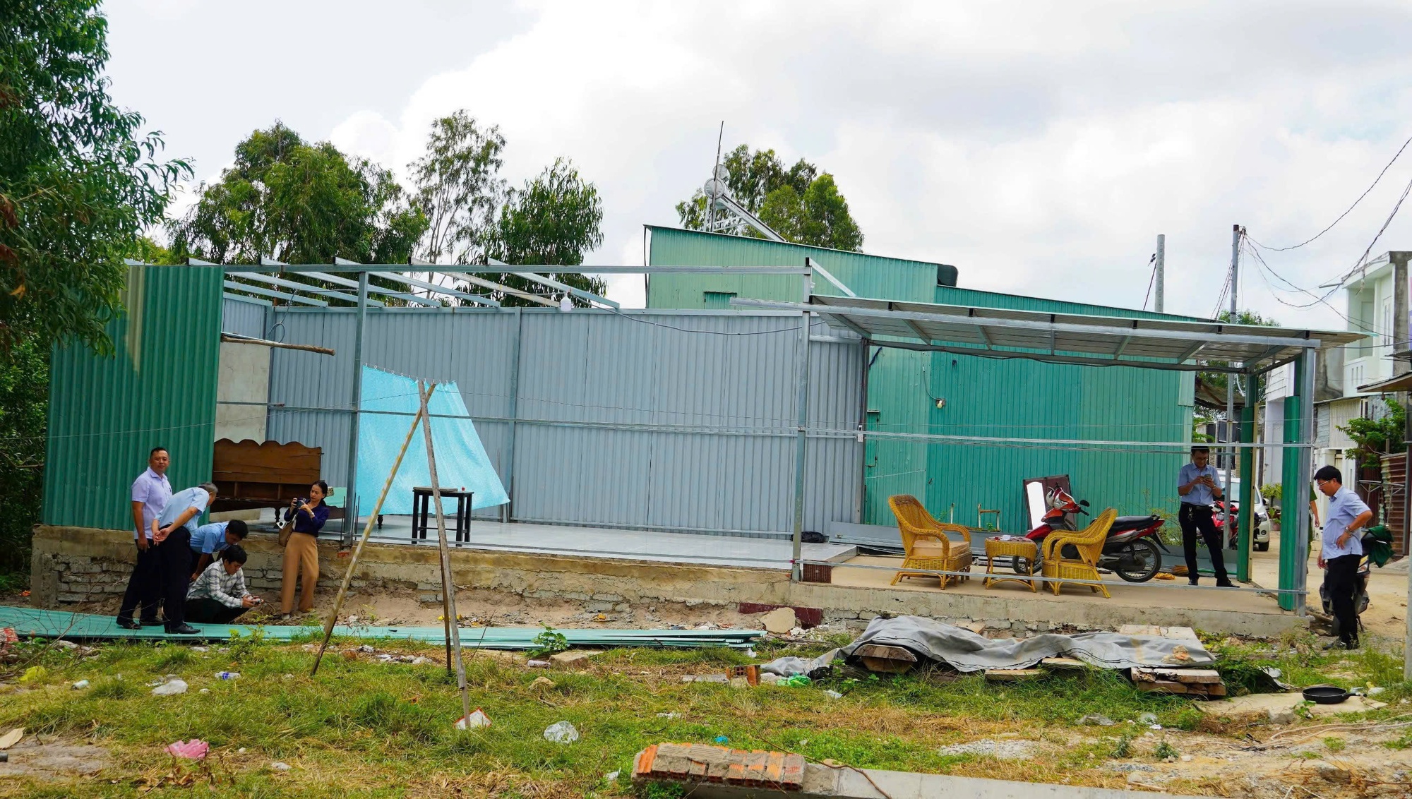 TP HCM: Xử lý nghiêm tổ chức, cá nhân có dấu hiệu bao che, tiếp tay vi phạm trật tự xây dựng - Ảnh 1